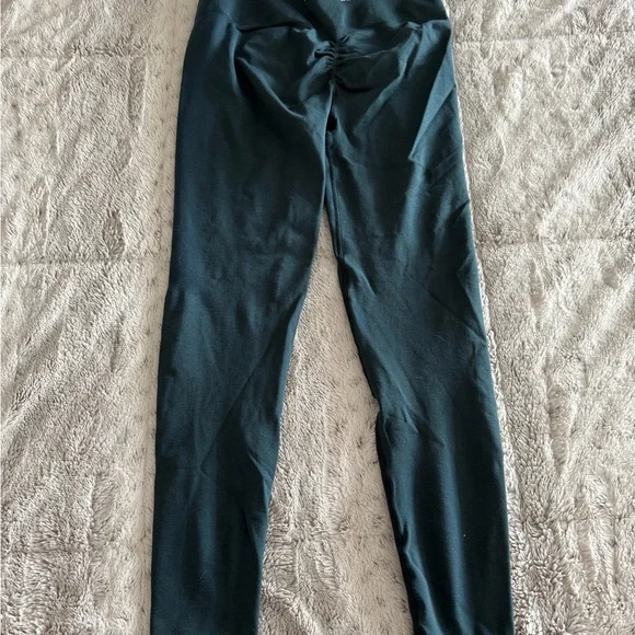 Alphalete amplify leggings - Picture 2 of 3